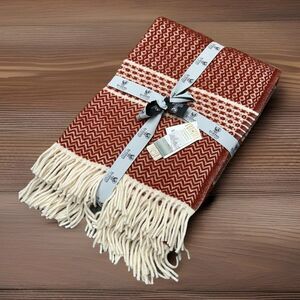 Klippan Wool Throw Blanket Tibetan NEW Red/Cream Fringe 100% Lambswool 51" x 78"